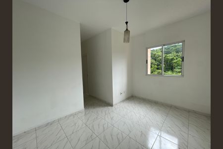 Sala de apartamento para alugar com 2 quartos, 576m² em Bairro Jardim Nossa Senhora das Graças, Cotia