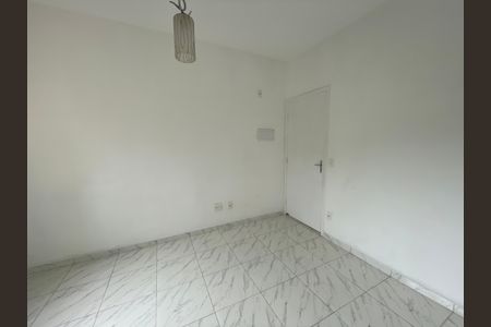 Sala de apartamento para alugar com 2 quartos, 576m² em Bairro Jardim Nossa Senhora das Graças, Cotia