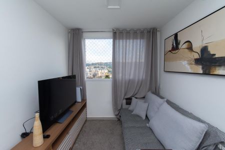 Sala de apartamento à venda com 2 quartos, 57m² em Diamante, Belo Horizonte