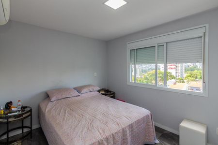Quarto de apartamento à venda com 1 quarto, 46m² em Jardim Botânico, Porto Alegre