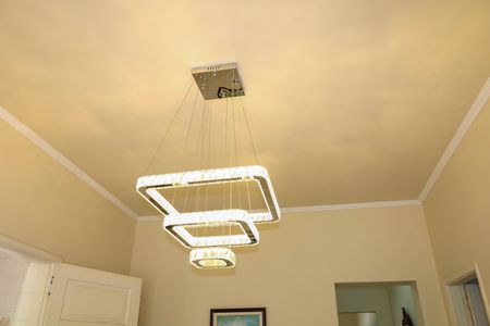 Casa à venda com 124m², 3 quartos e 2 vagas Casa à venda com 124m², 3 quartos e 2 vagasSala de Jantar