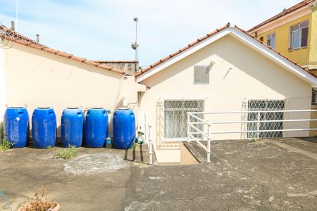 Casa à venda com 124m², 3 quartos e 2 vagas Casa à venda com 124m², 3 quartos e 2 vagasQuintal
