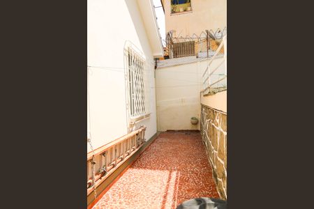 Casa à venda com 124m², 3 quartos e 2 vagas Casa à venda com 124m², 3 quartos e 2 vagasQuintal