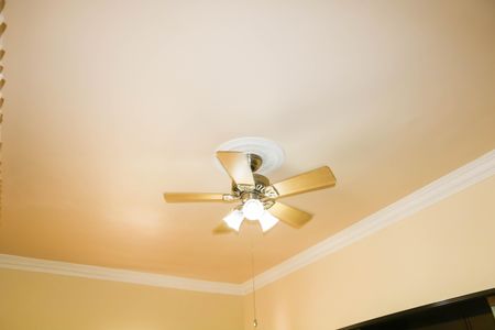 Casa à venda com 124m², 3 quartos e 2 vagas Casa à venda com 124m², 3 quartos e 2 vagasSala de Visita