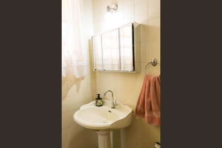 Casa à venda com 124m², 3 quartos e 2 vagas Casa à venda com 124m², 3 quartos e 2 vagasBanheiro do Quarto Suíte