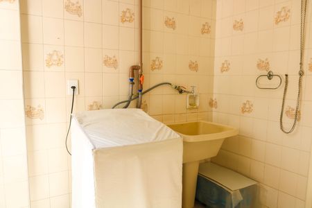 Casa à venda com 124m², 3 quartos e 2 vagas Casa à venda com 124m², 3 quartos e 2 vagasÁrea de Serviço