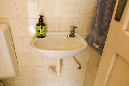 Casa à venda com 124m², 3 quartos e 2 vagas Casa à venda com 124m², 3 quartos e 2 vagasBanheiro de Serviço