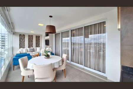 Varanda de apartamento para alugar com 3 quartos, 133m² em Vila Anastácio, São Paulo