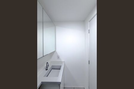 Apartamento para alugar com 36m², 2 quartos e 1 vaga Apartamento para alugar com 36m², 2 quartos e 1 vagaBanheiro