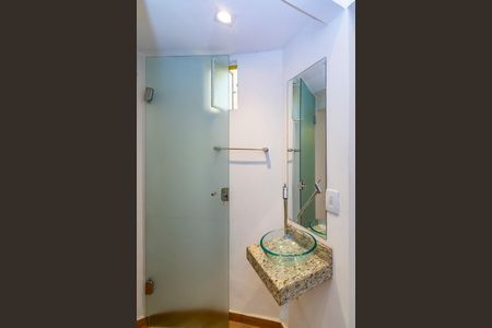 Casa à venda com 75m², 3 quartos e 1 vagaLavabo