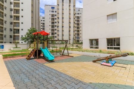 Apartamento para alugar com 66m², 2 quartos e 1 vagaÁrea comum - Playground