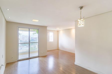Sala de apartamento para alugar com 2 quartos, 66m² em Jardim Casablanca, São Paulo