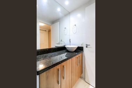 Apartamento para alugar com 66m², 2 quartos e 1 vagaBanheiro da Suíte