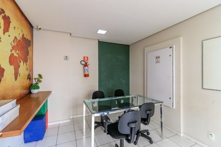 Apartamento para alugar com 66m², 2 quartos e 1 vagaÁrea comum - Coworking