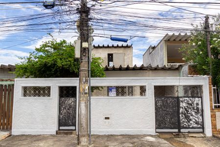 Casa para alugar com 198m², 3 quartos e 1 vagaFachada