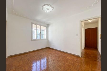 Sala  de apartamento para alugar com 2 quartos, 62m² em Azenha, Porto Alegre