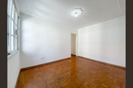 Sala  de apartamento para alugar com 2 quartos, 62m² em Azenha, Porto Alegre