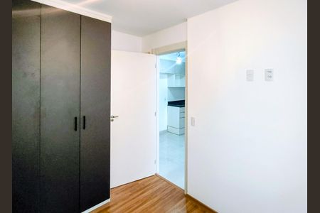 Quarto 2 de apartamento para alugar com 2 quartos, 34m² em Socorro, São Paulo