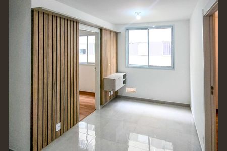 Sala de apartamento para alugar com 2 quartos, 34m² em Socorro, São Paulo