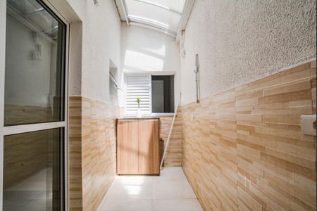 Apartamento para alugar com 70m², 2 quartos e 2 vagasÁrea de Serviço