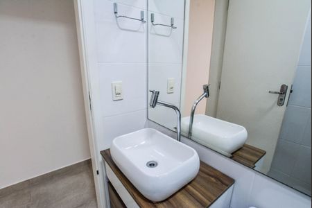 Apartamento para alugar com 70m², 2 quartos e 2 vagasBanheiro Corredor