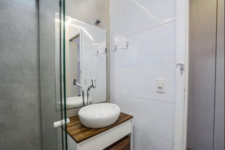 Apartamento para alugar com 70m², 2 quartos e 2 vagasBanheiro da Suíte