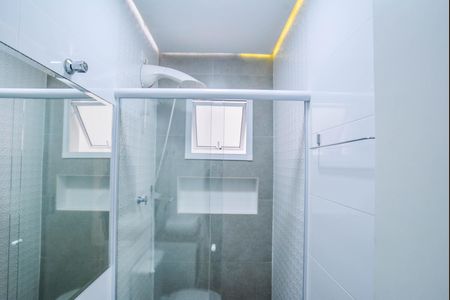 Apartamento para alugar com 70m², 2 quartos e 2 vagasBanheiro Corredor