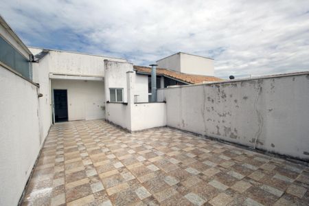 Apartamento à venda com 50m², 2 quartos e 2 vagasCobertura