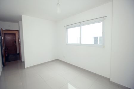 Sala de apartamento à venda com 2 quartos, 50m² em Vila Alice, Santo André