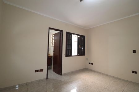 Casa à venda com 102m², 2 quartos e 2 vagasQuarto 1 suíte