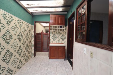 Casa à venda com 102m², 2 quartos e 2 vagasÁrea de Serviço