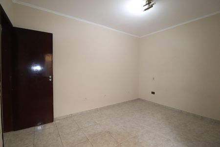 Casa à venda com 102m², 2 quartos e 2 vagasQuarto 1 suíte