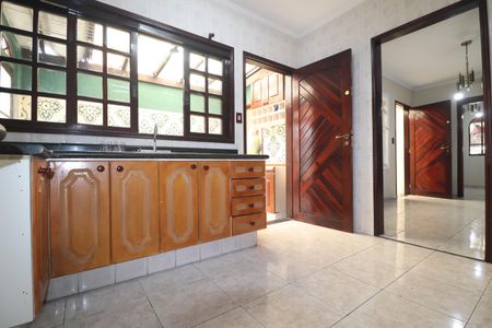 Casa à venda com 102m², 2 quartos e 2 vagasCozinha