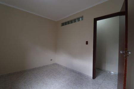Casa à venda com 102m², 2 quartos e 2 vagasQuarto 2