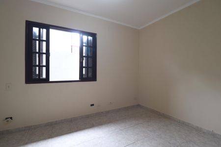 Casa à venda com 102m², 2 quartos e 2 vagasQuarto 2