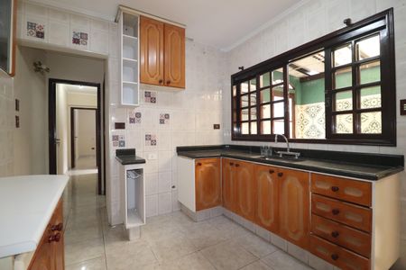 Casa à venda com 102m², 2 quartos e 2 vagasCozinha