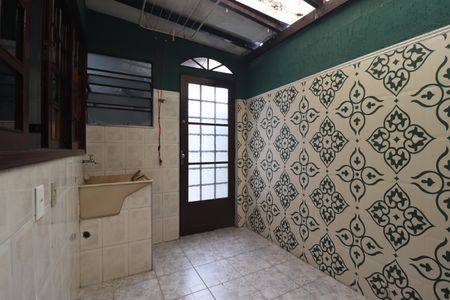 Casa à venda com 102m², 2 quartos e 2 vagasÁrea de Serviço