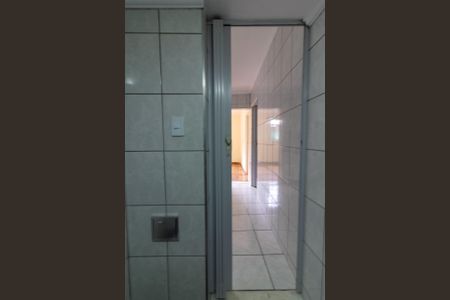 Casa para alugar com 72m², 2 quartos e sem vaga Casa para alugar com 72m², 2 quartos e sem vagaBanheiro