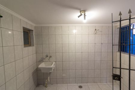 Casa para alugar com 72m², 2 quartos e sem vaga Casa para alugar com 72m², 2 quartos e sem vagaÁrea de Serviço