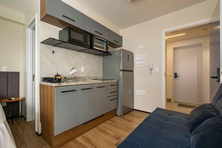 Studio de kitnet/studio para alugar com 1 quarto, 20m² em Pinheiros, São Paulo