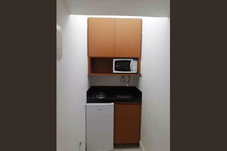 Cozinha de apartamento à venda com 1 quarto, 25m² em Copacabana, Rio de Janeiro