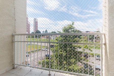 Sacada da Sala de apartamento para alugar com 2 quartos, 54m² em Botujuru, Mogi das Cruzes