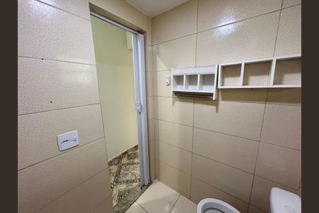 Apartamento para alugar com 54m², 2 quartos e sem vagaBanheiro