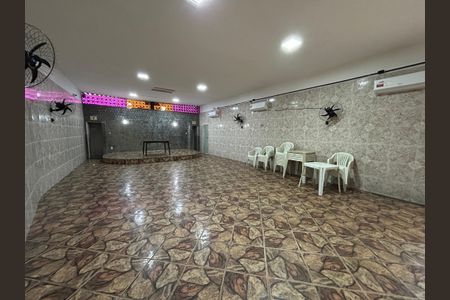 Apartamento para alugar com 54m², 2 quartos e sem vagaÁrea comum - Salão de festas