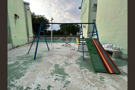 Apartamento para alugar com 54m², 2 quartos e sem vagaÁrea comum - Playground