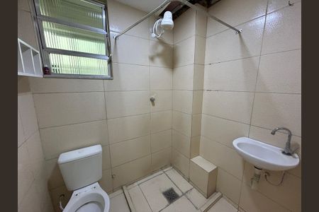 Apartamento para alugar com 54m², 2 quartos e sem vagaBanheiro