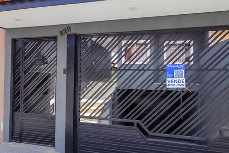 Casa à venda com 270m², 4 quartos e 7 vagasFachada