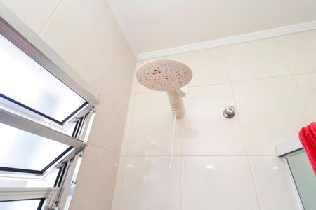 Casa à venda com 270m², 4 quartos e 7 vagasBanheiro da Suíte 1