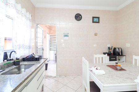 Casa à venda com 270m², 4 quartos e 7 vagasCozinha