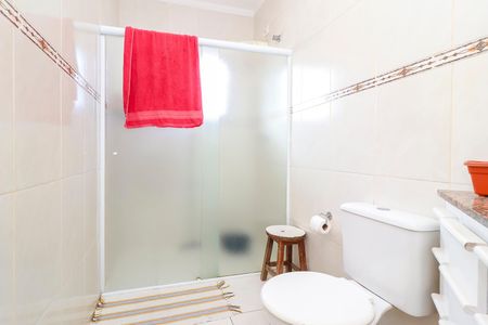 Casa à venda com 270m², 4 quartos e 7 vagasBanheiro da Suíte 1